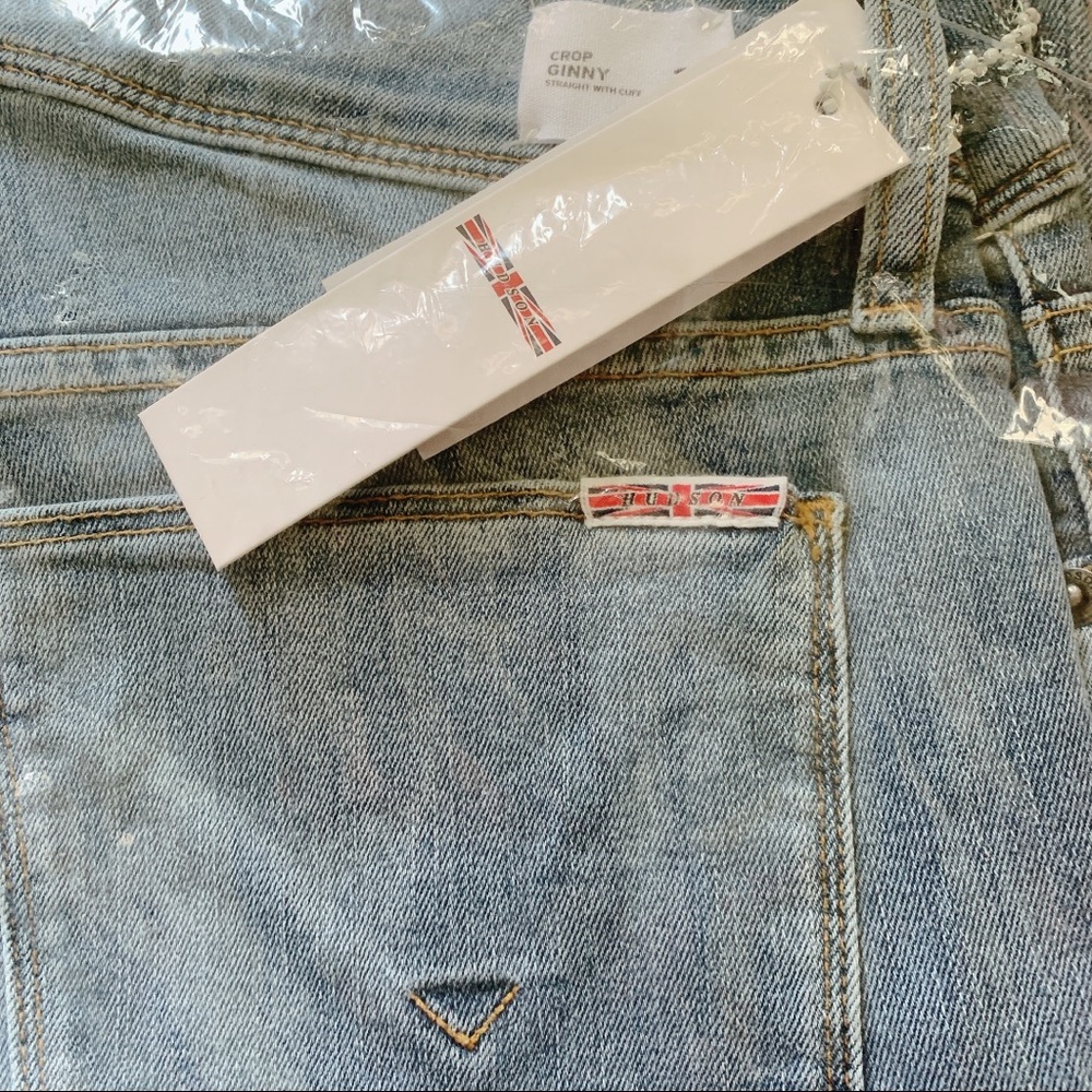 HUDSON Jeans Ginny Cropped Straight Leg Jeans - Picture 4 of 4